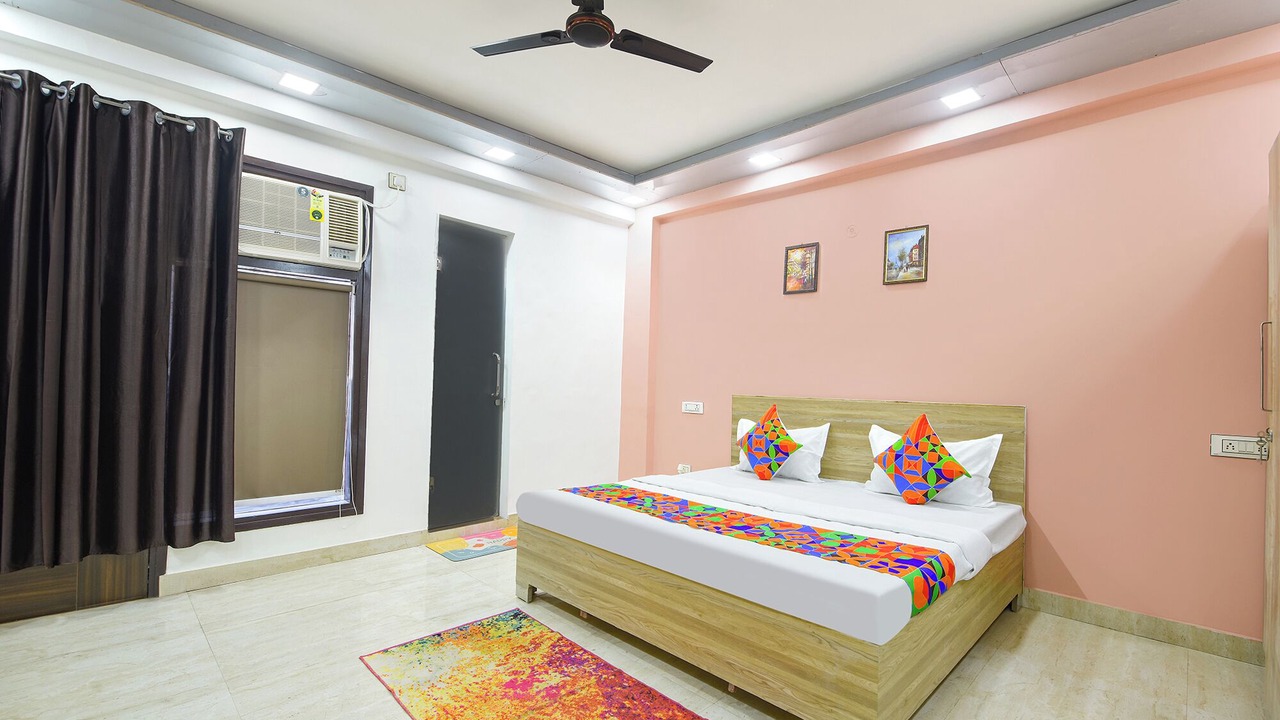 Photo of Bedroom in DLF City