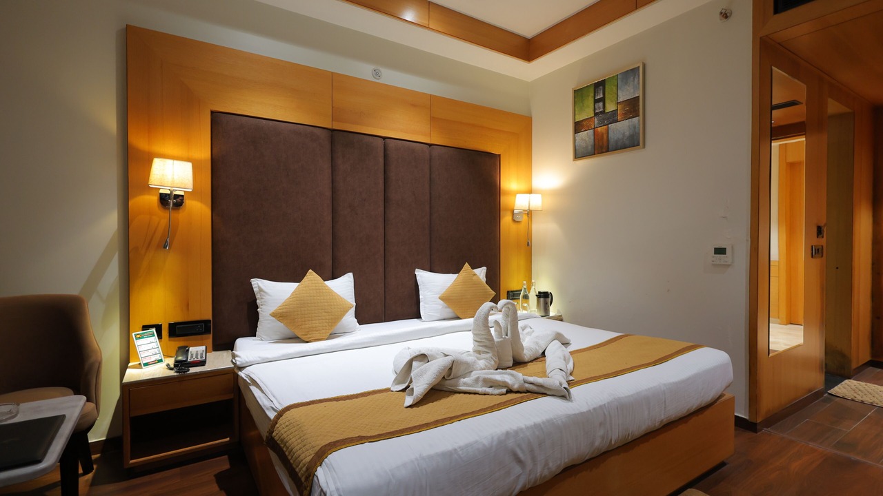Photo of Bedroom in Mathura