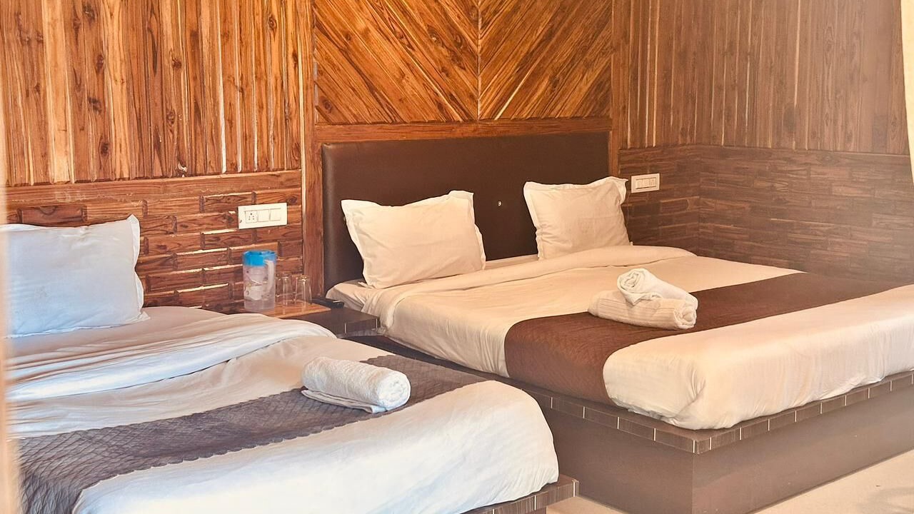 Photo of Bedroom in Bhagsu Nag