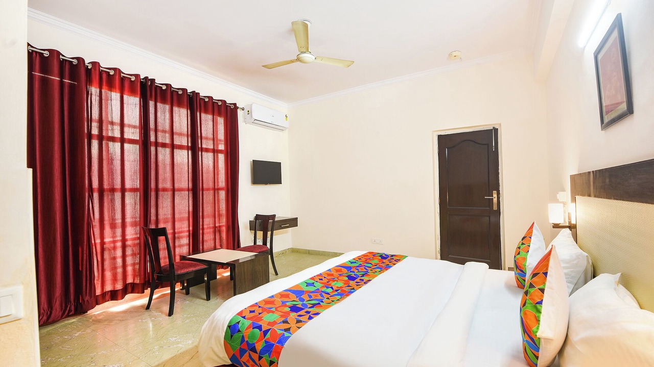Photo of Bedroom in Jasola