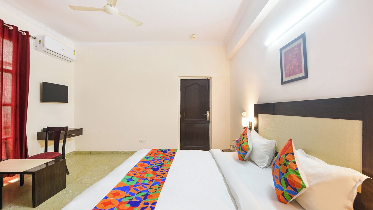 Photo of Bedroom in Jasola