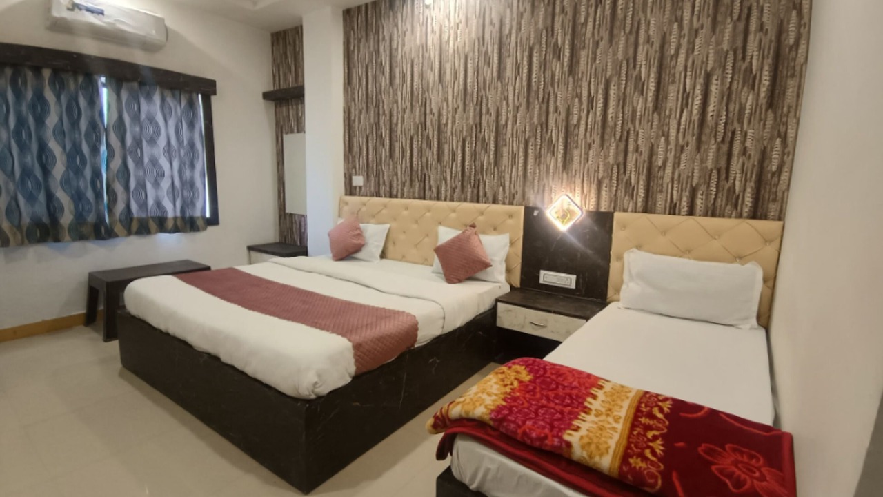Photo of Bedroom in Mandsaur
