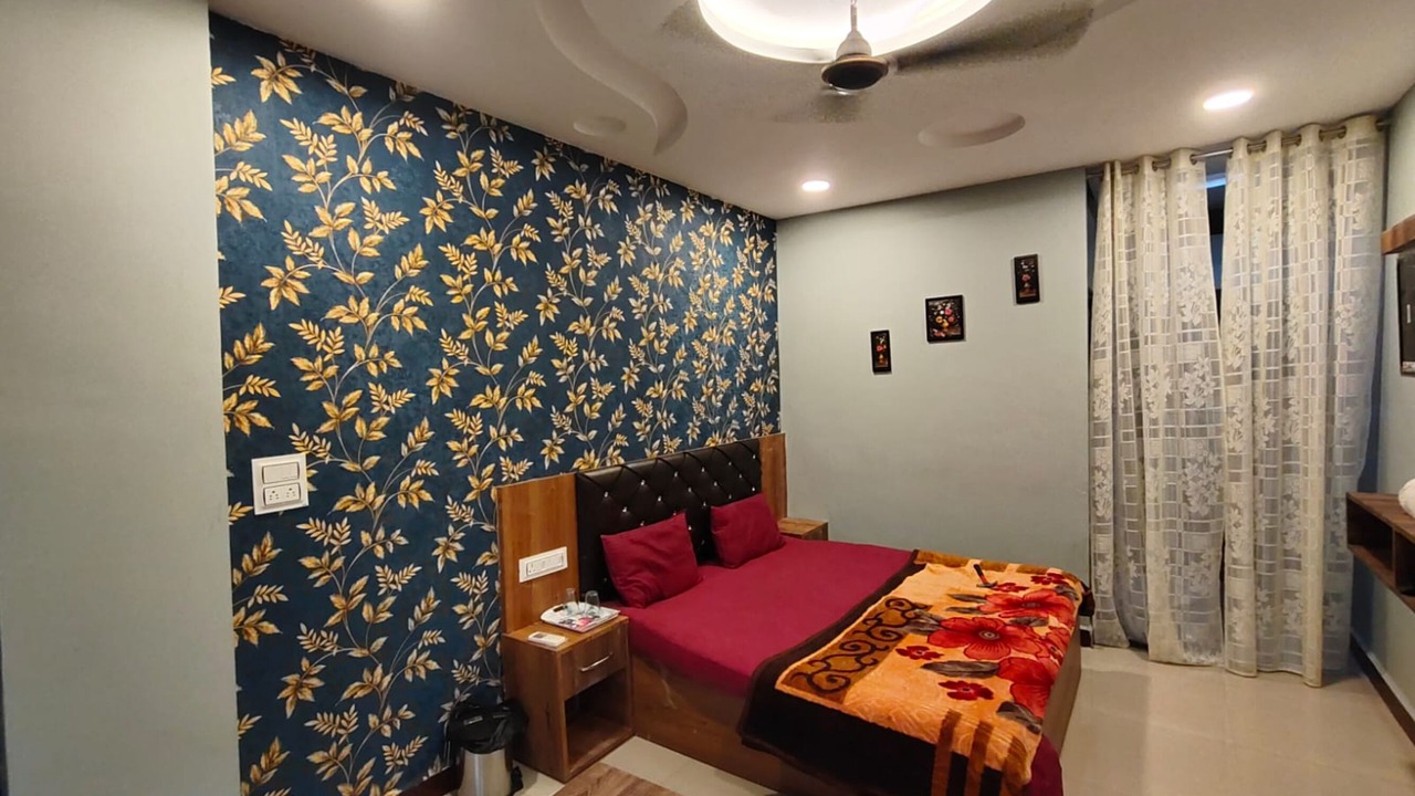 Photo of Bedroom in Mandsaur