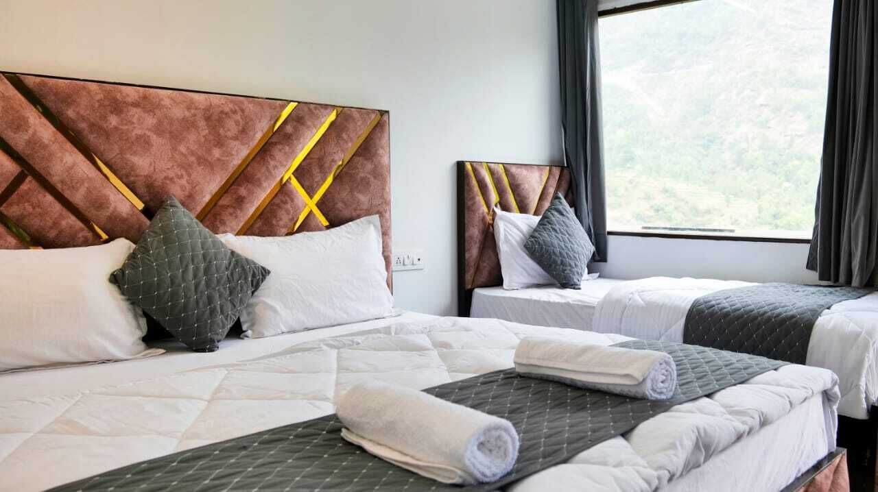 Photo of Bedroom in Narainkoti