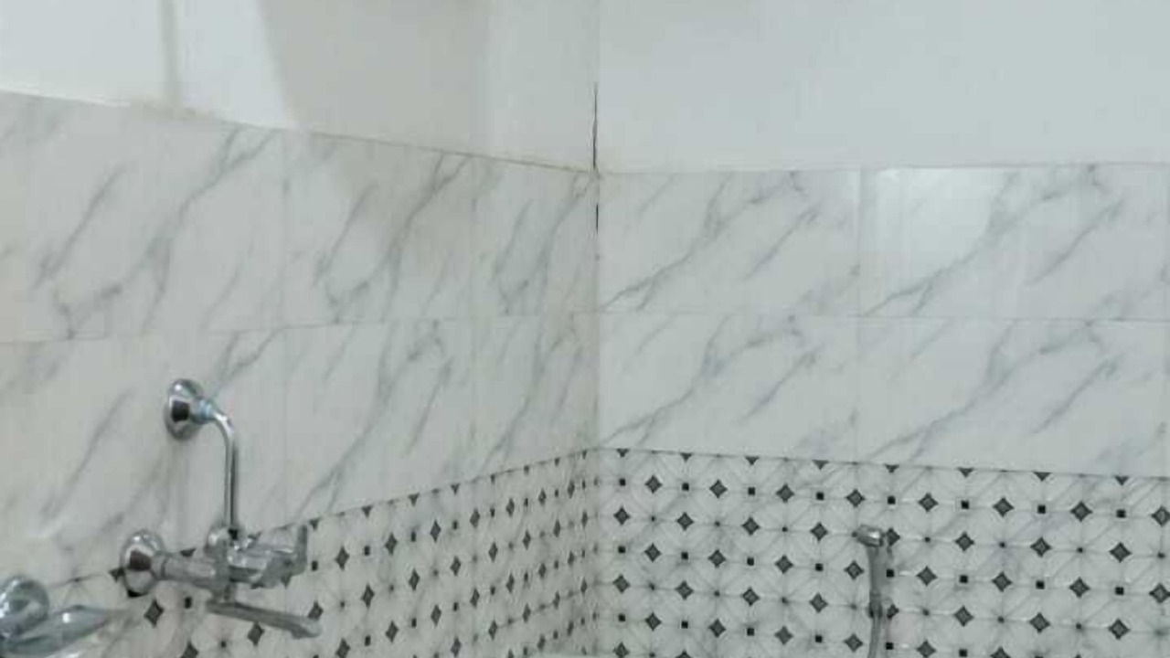 Photo of Bathroom in Narainkoti