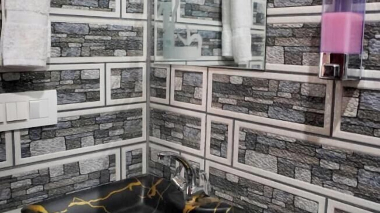 Photo of Bathroom in Narainkoti