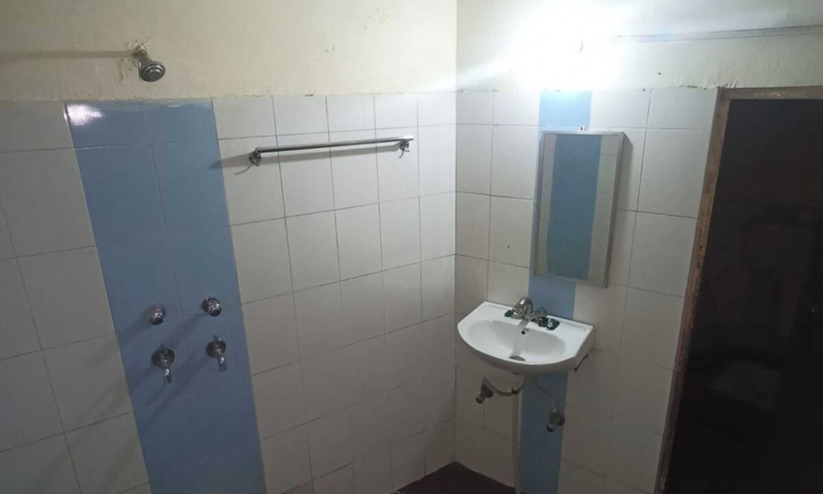 Photo of Bathroom in Tehri