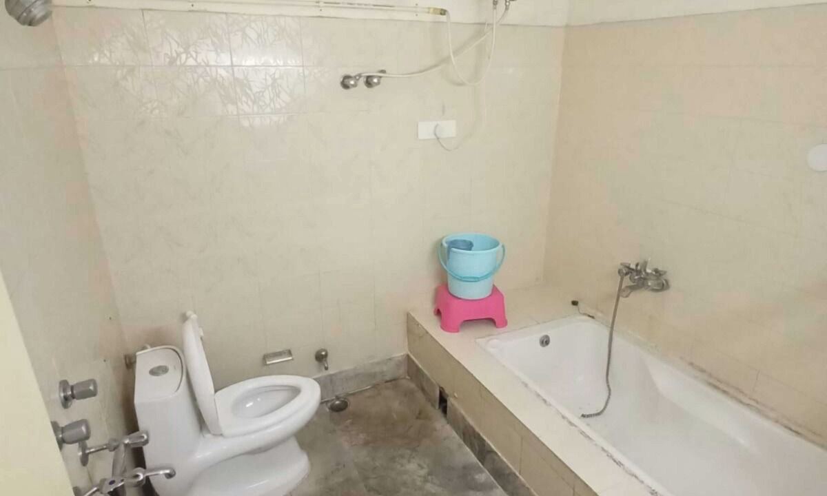 Photo of Bathroom in Tehri