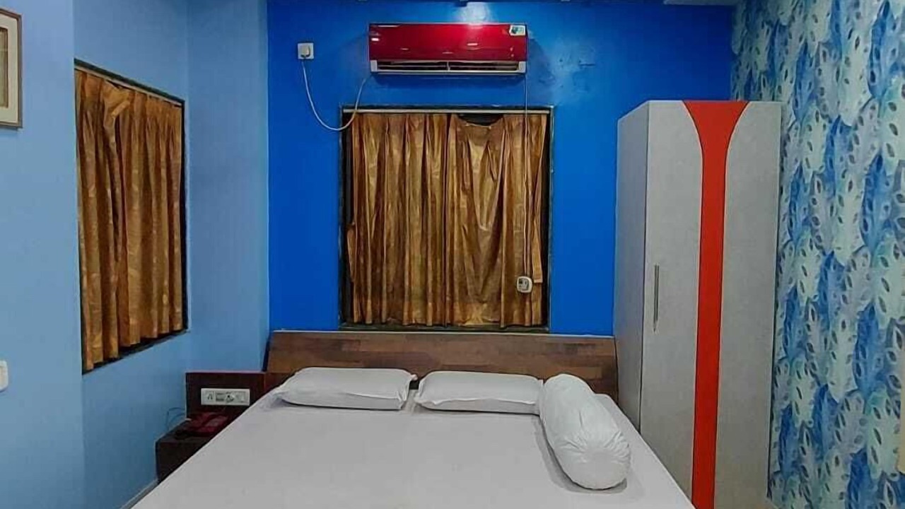 Photo of Bedroom in Medinipur