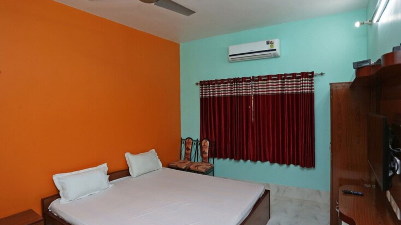 Photo of Bedroom in Medinipur