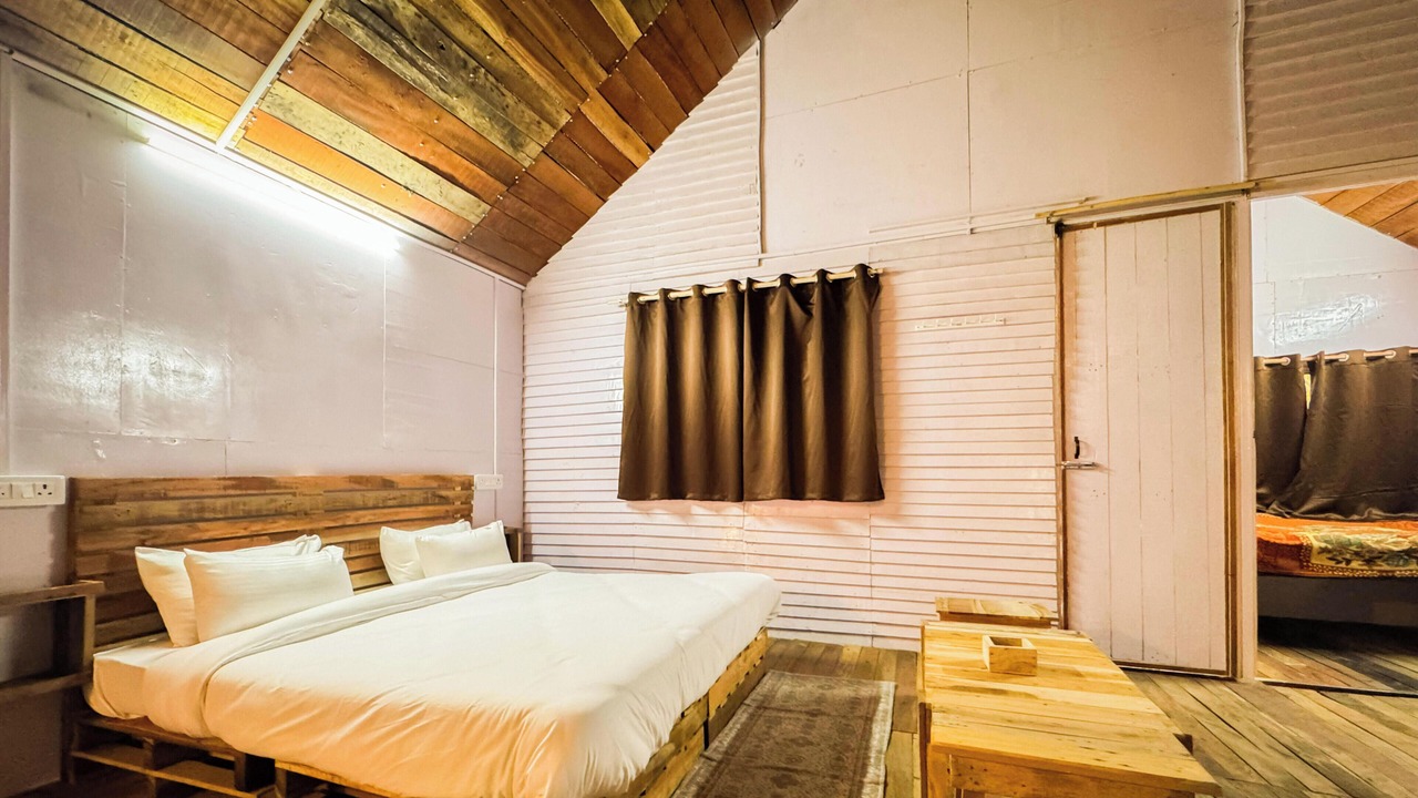 Photo of Bedroom in Puranpur
