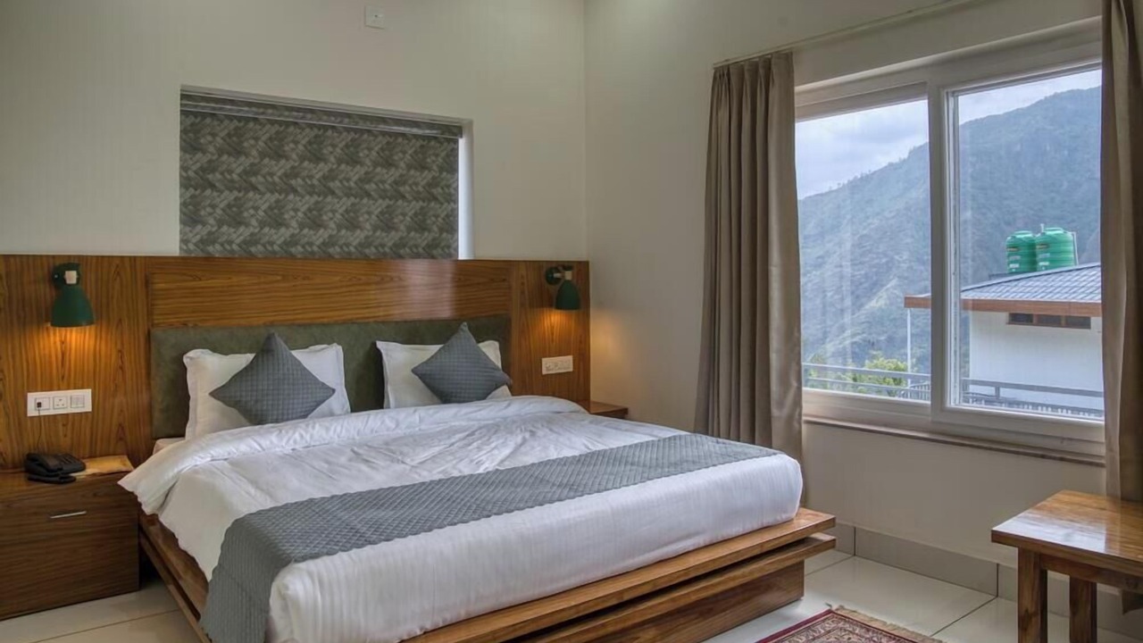 Photo of Bedroom in Tehri