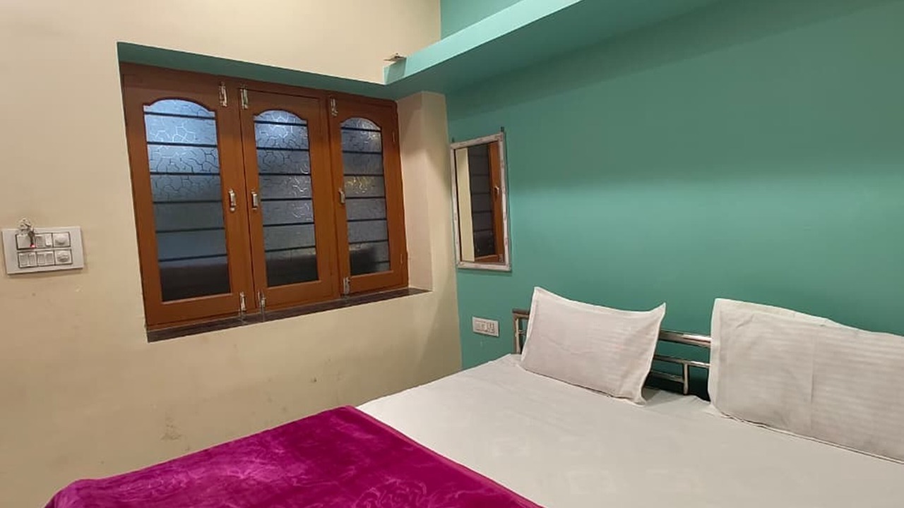 Photo of Bedroom in Abu Road
