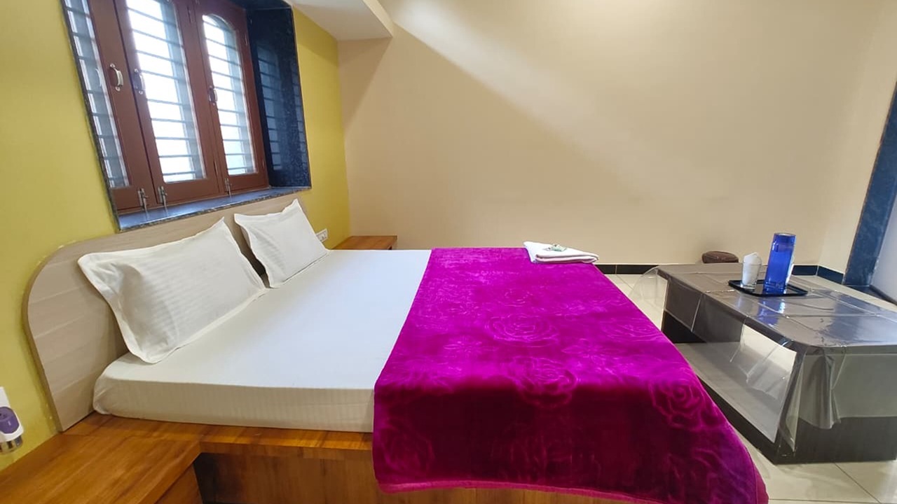 Photo of Bedroom in Abu Road