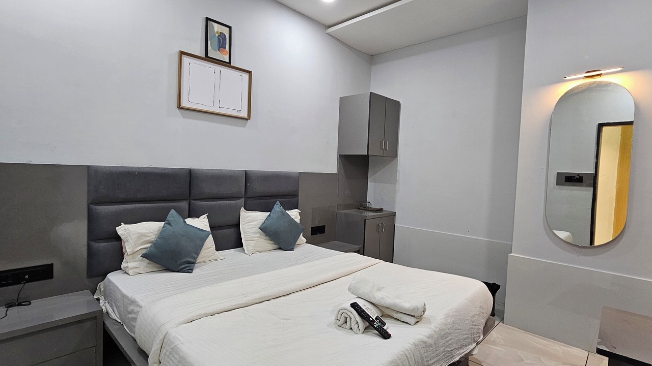 Photo of Bedroom in Gandhinagar