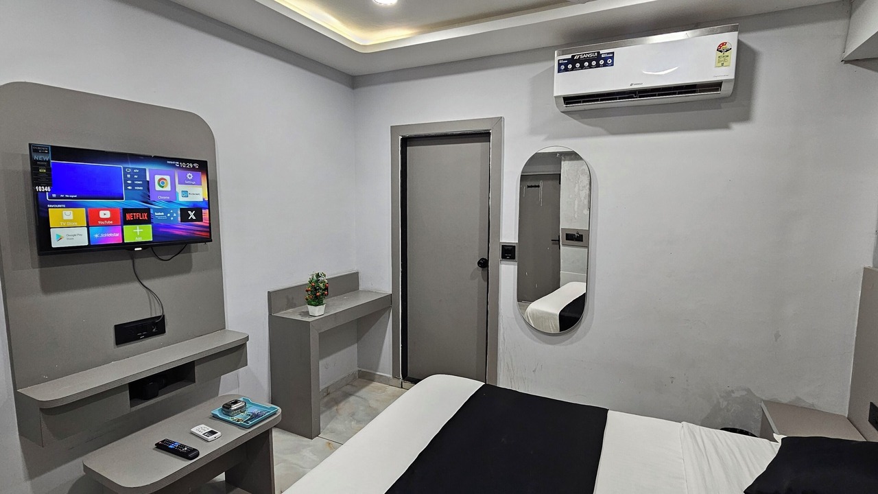 Photo of Bedroom in Bopal