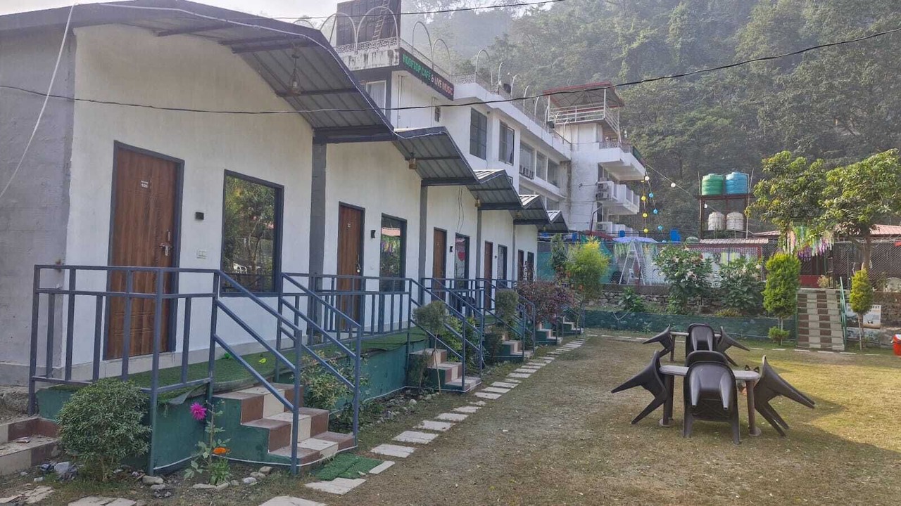Photo of Bedroom in Taliyal Gaon