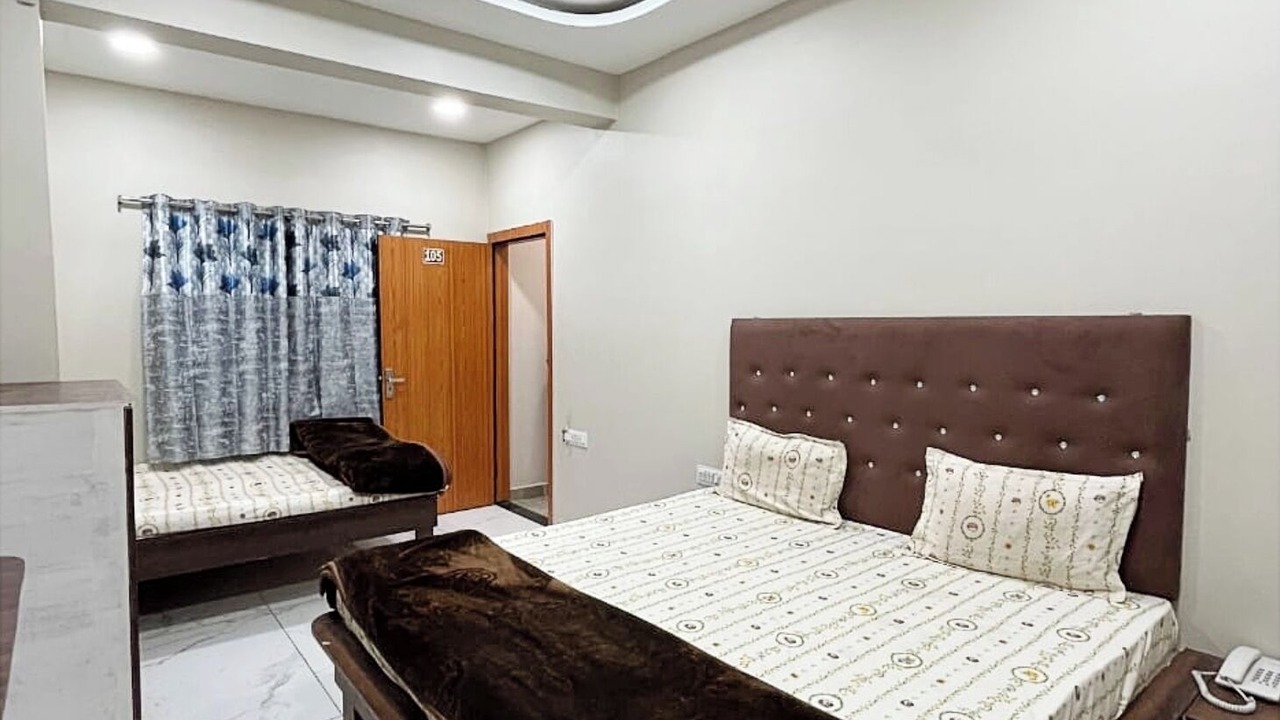 Photo of Bedroom in Ujjain