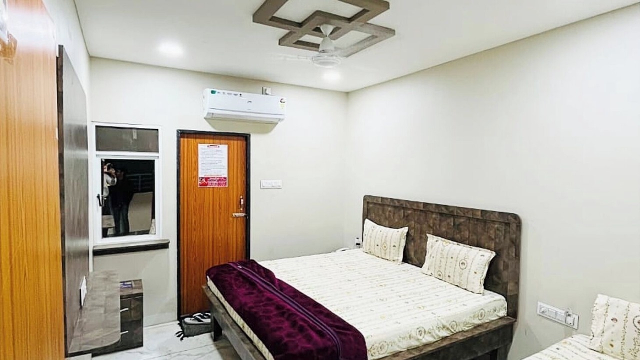 Photo of Bedroom in Ujjain