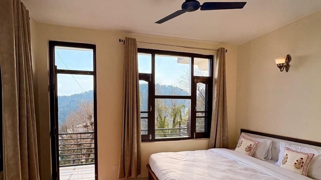 Photo of Patio Balcony in Bhagsu Nag