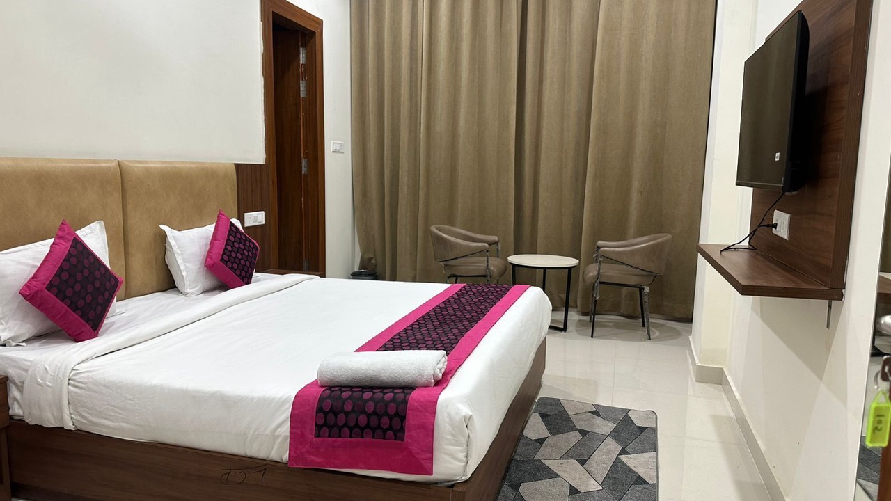 Photo of Bedroom in Gwalior
