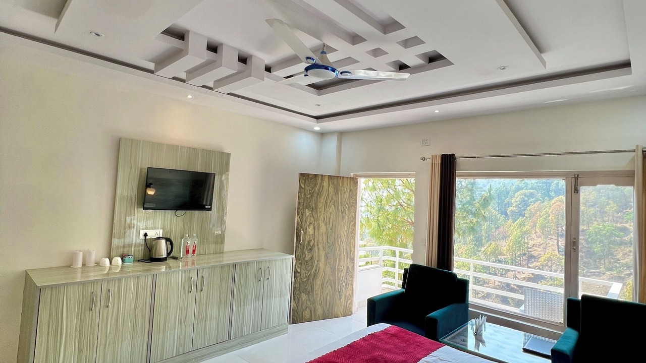 Photo of Bedroom in Lansdowne