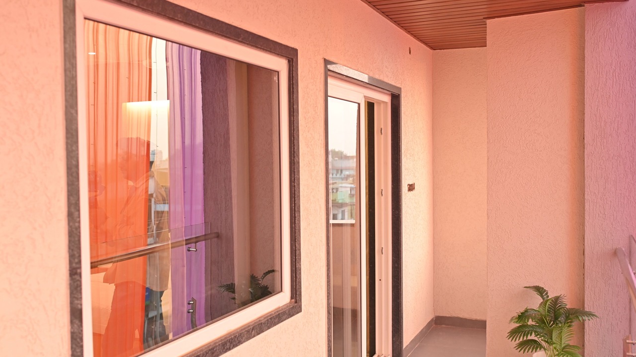 Photo of Patio Balcony in Piparia
