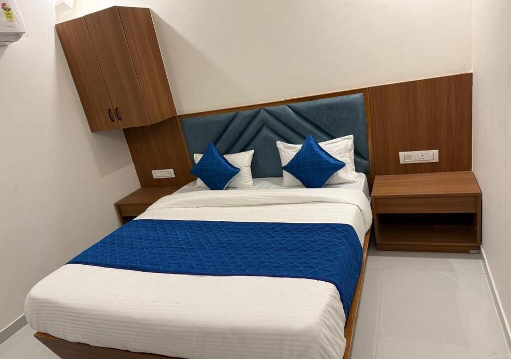 Photo of Bedroom in Navrangpura