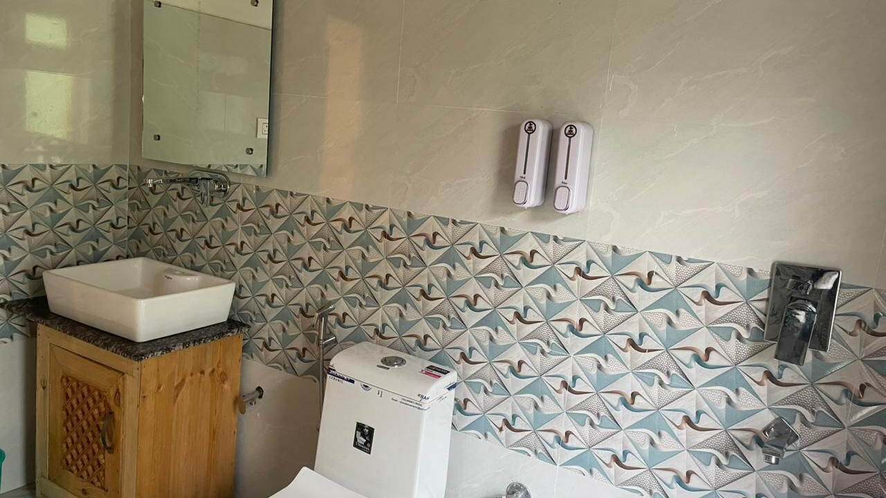 Photo of Bathroom in Hunder