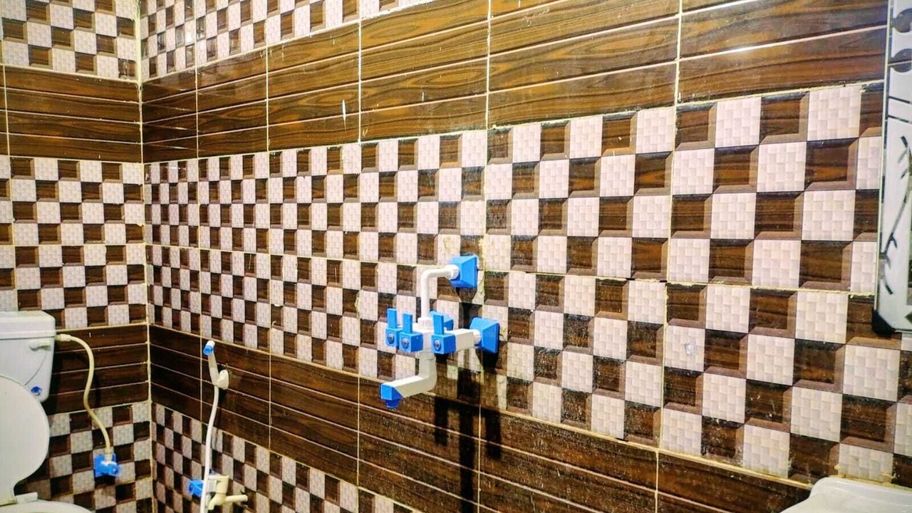 Photo of Bathroom in Vrindavan