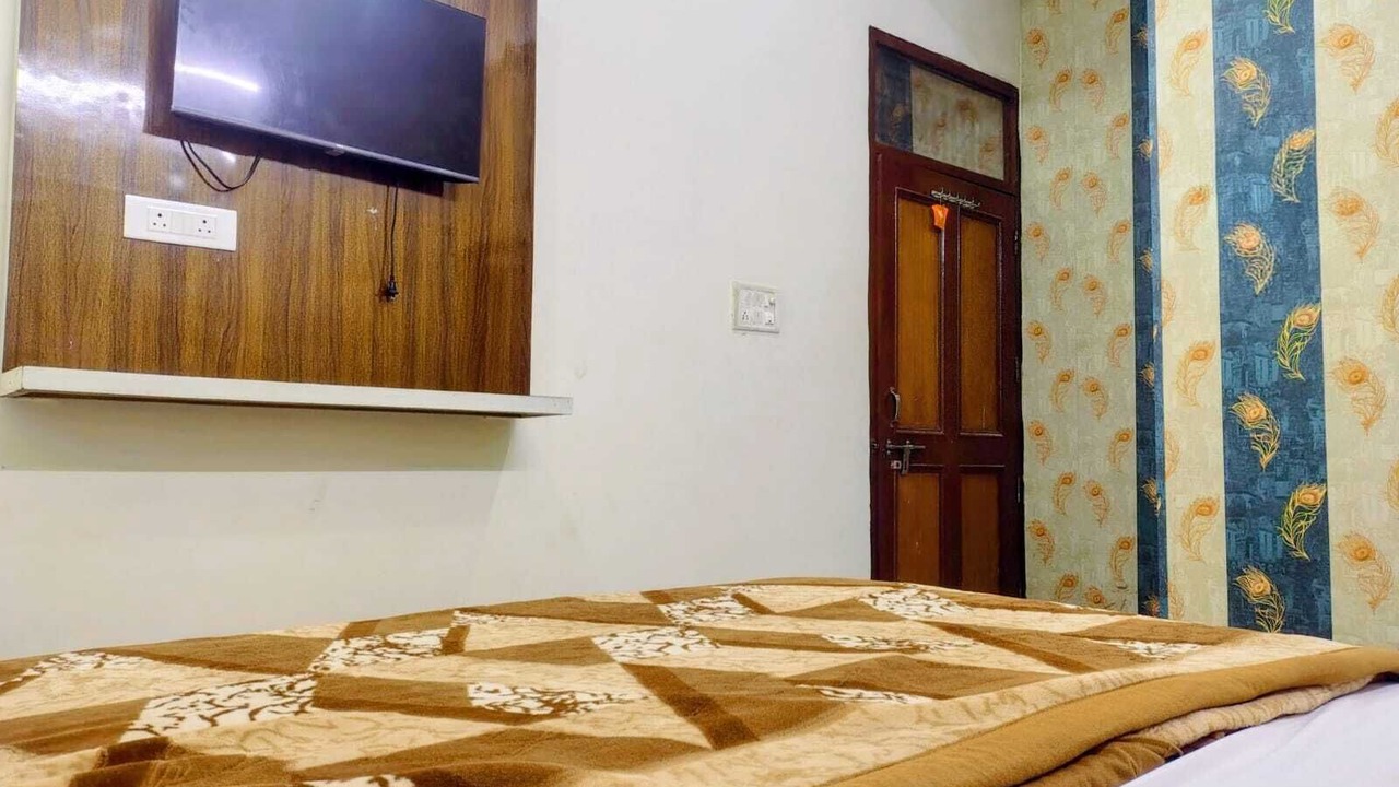 Photo of Bedroom in Vrindavan
