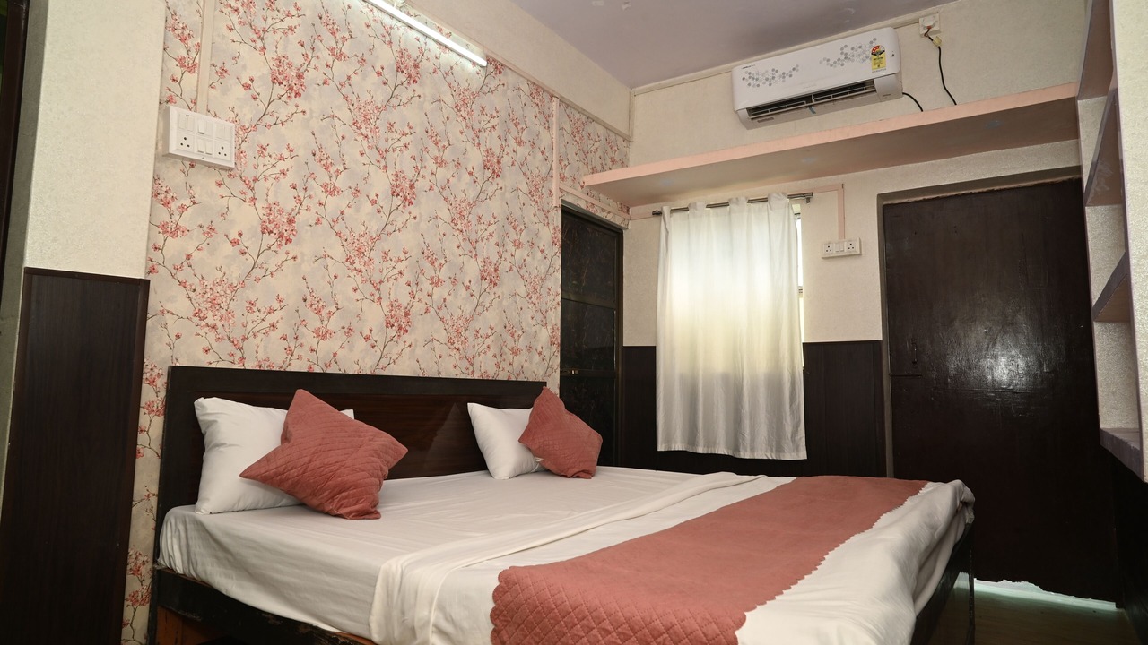 Photo of Bedroom in Varanasi