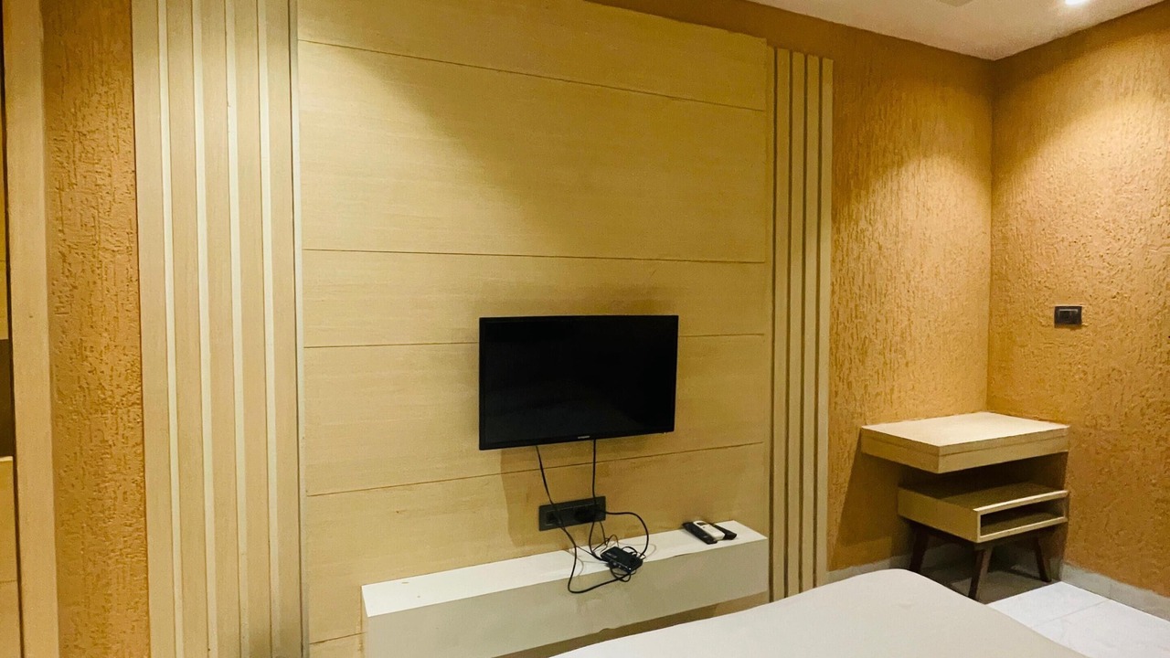 Photo of Bedroom in Bhopal