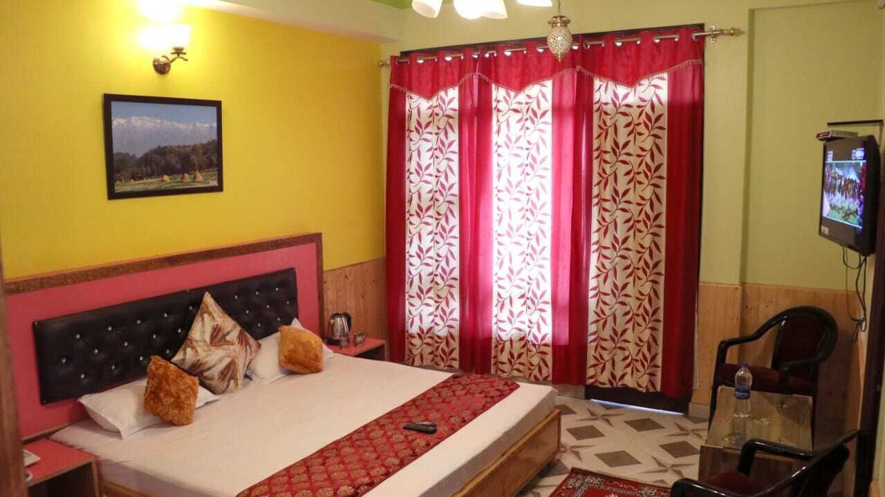 Photo of Bedroom in Shimla