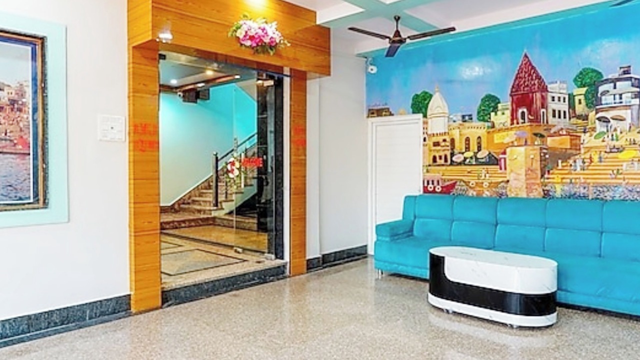 Photo of Livingroom in Varanasi