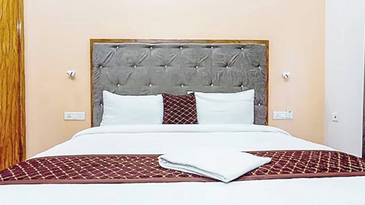 Photo of Bedroom in Varanasi
