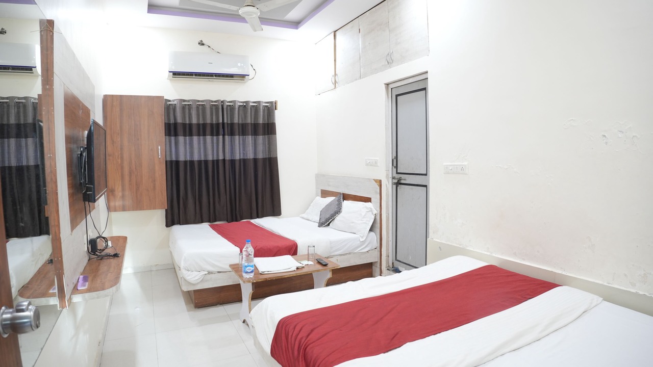 Photo of Bedroom in Ahmedabad