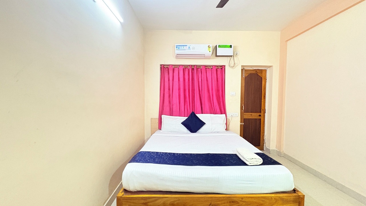 Photo of Bedroom in Puri