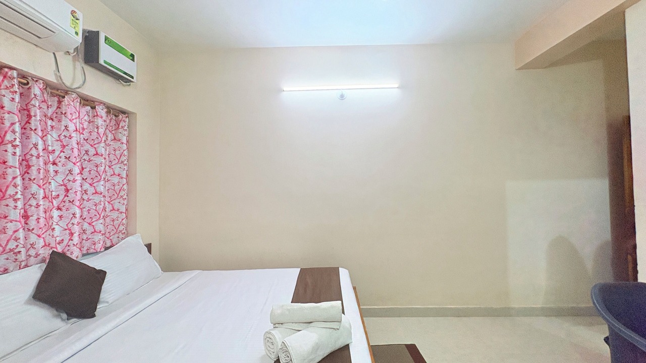 Photo of Bedroom in Puri