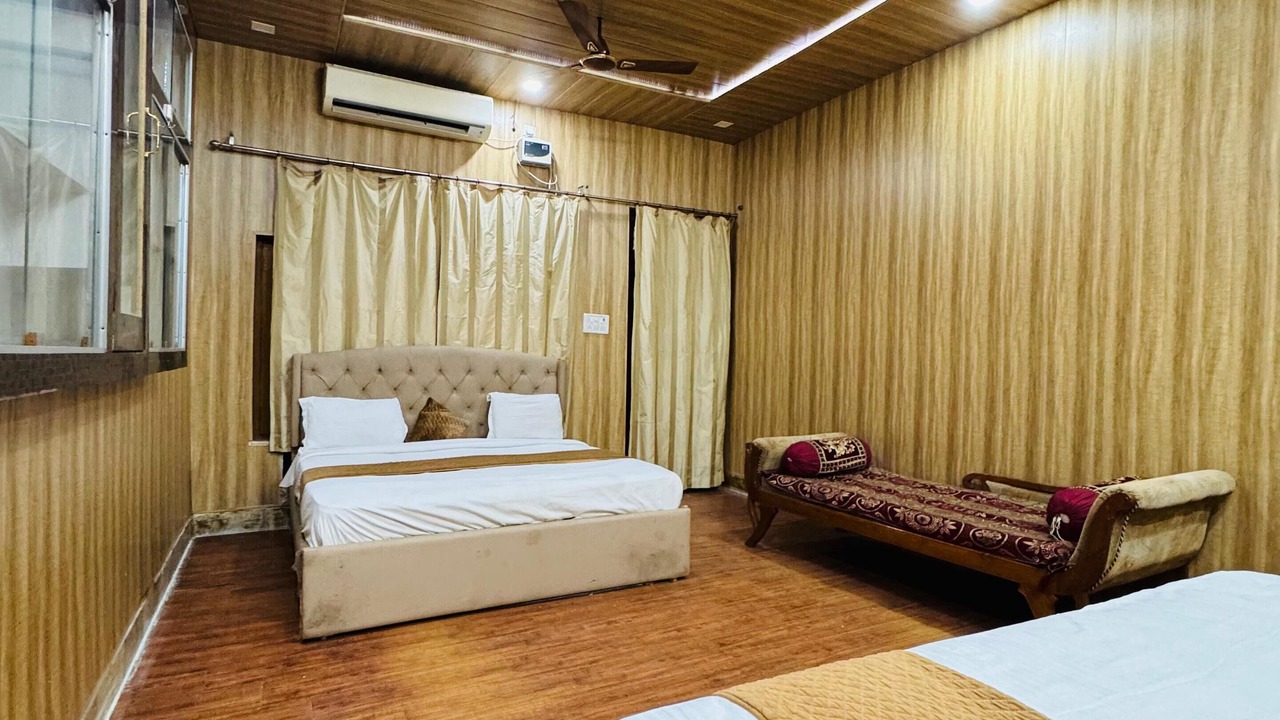 Photo of Bedroom in Civil Lines
