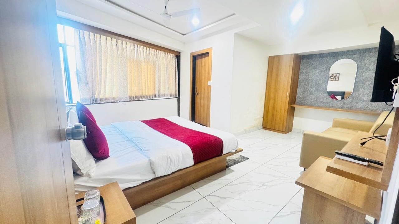 Photo of Bedroom in Thaltej