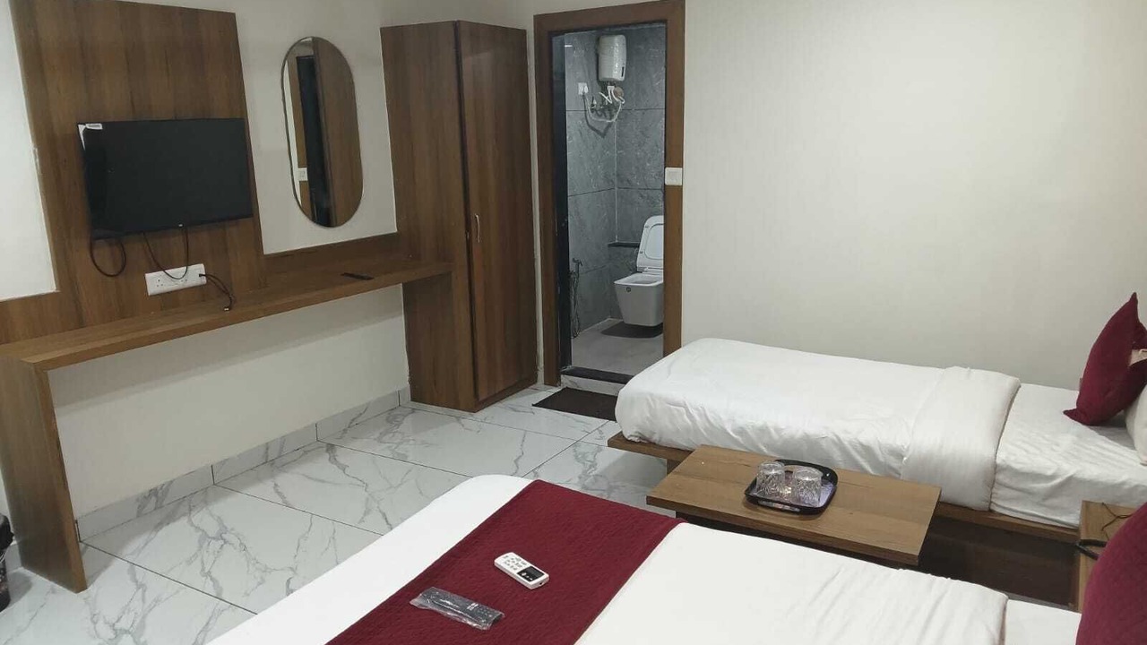 Photo of Bedroom in Thaltej