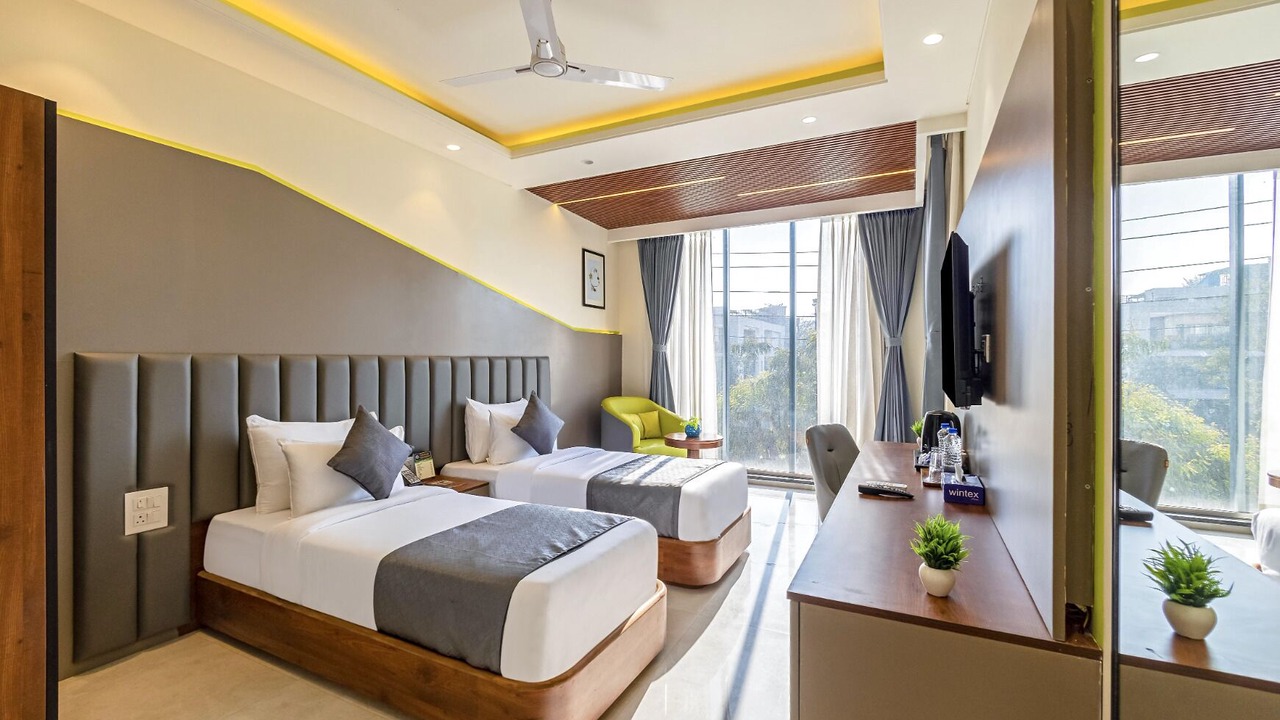 Photo of Bedroom in Sector 51