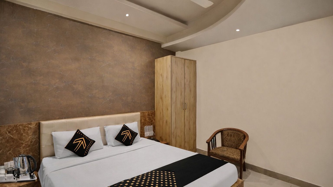 Photo of Bedroom in Allahabad