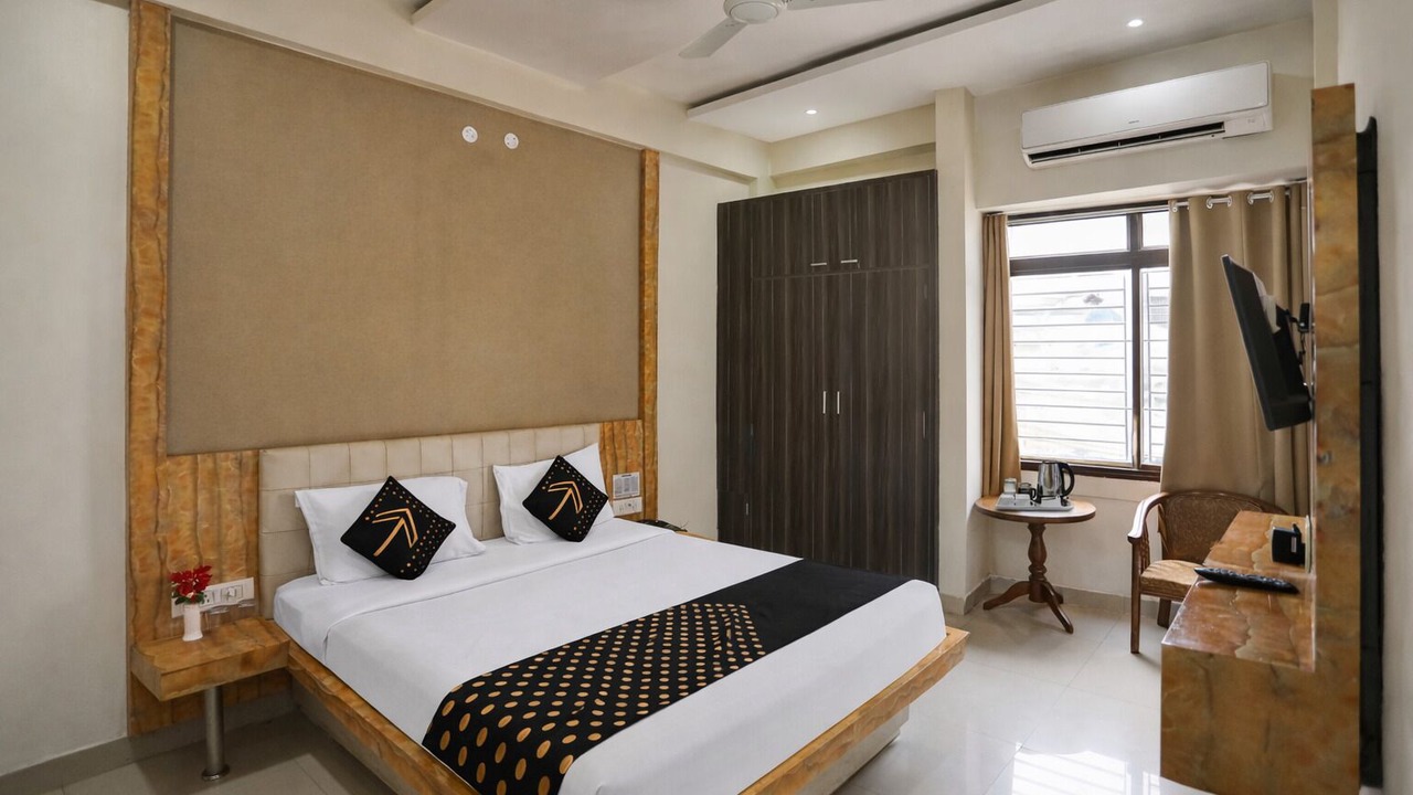 Photo of Bedroom in Allahabad