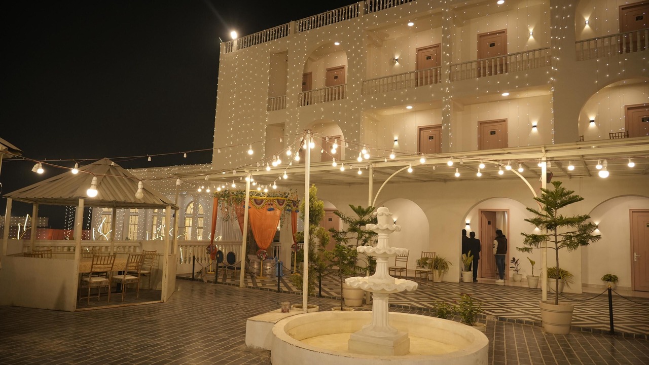 Photo of Outdoor in Sitapur