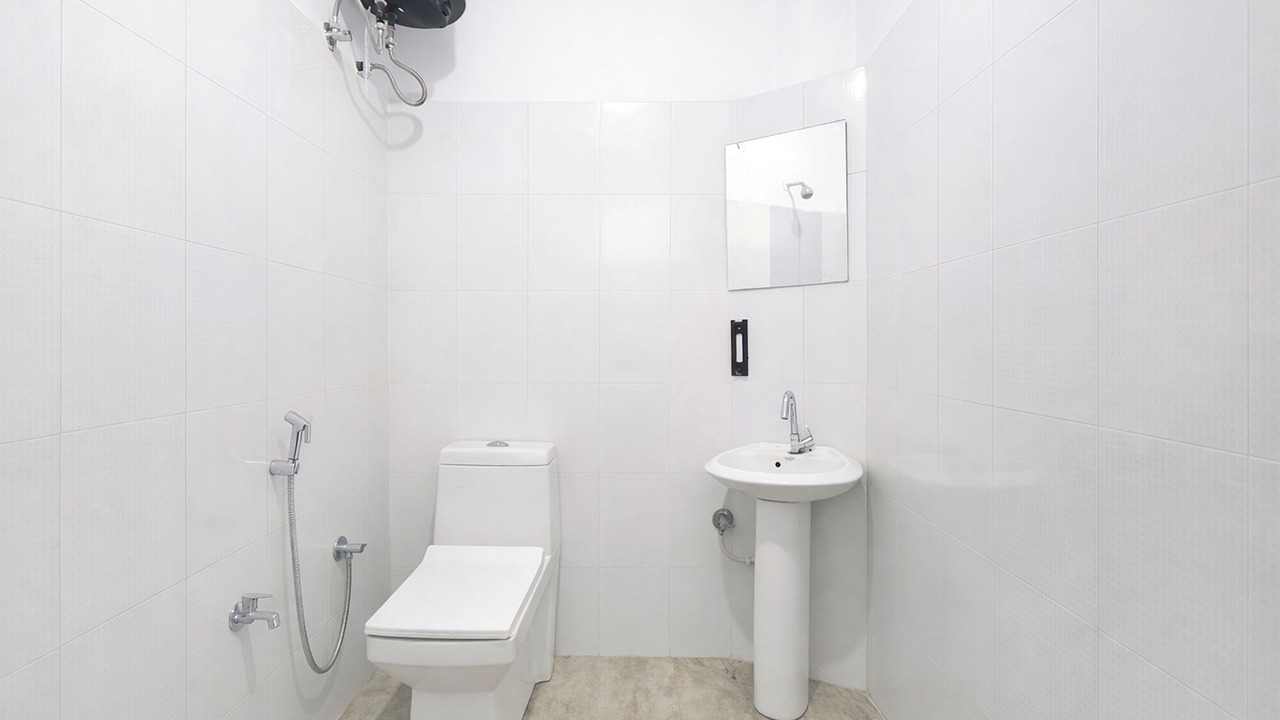 Photo of Bathroom in Vaishali Nagar