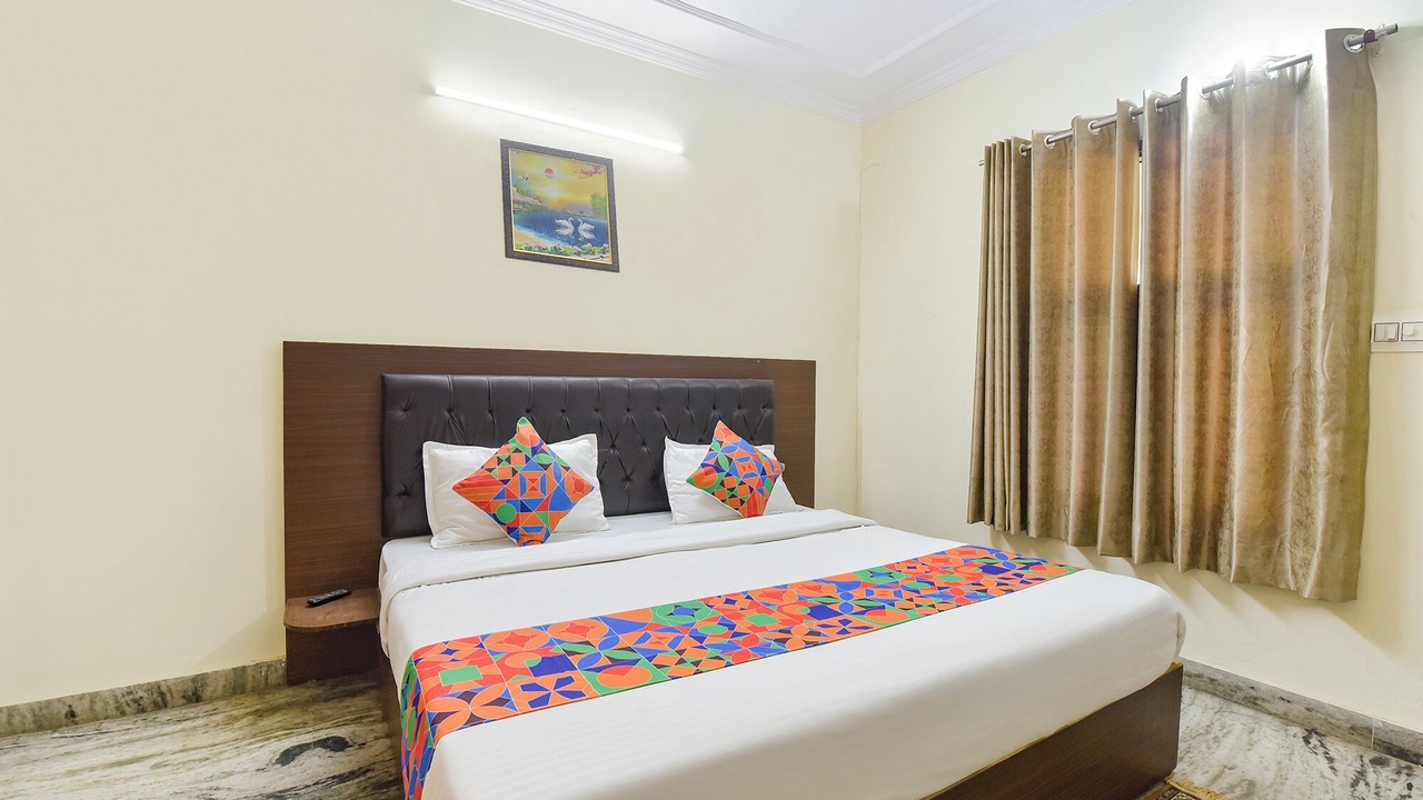 Photo of Bedroom in Vaishali Nagar