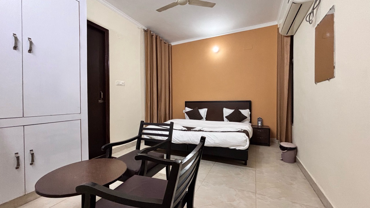Photo of Bedroom in Rishikesh