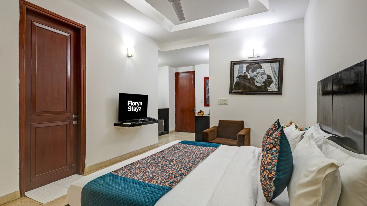 Photo of Bedroom in Sushant Lok
